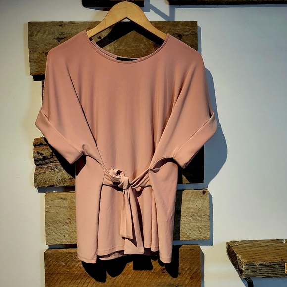 Frank Lyman Elegant Pink Women's Top - Picture 1 of 5